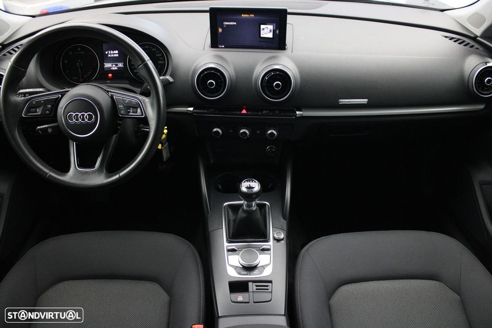 Audi A3 Sportback 1.6 TDI - 6