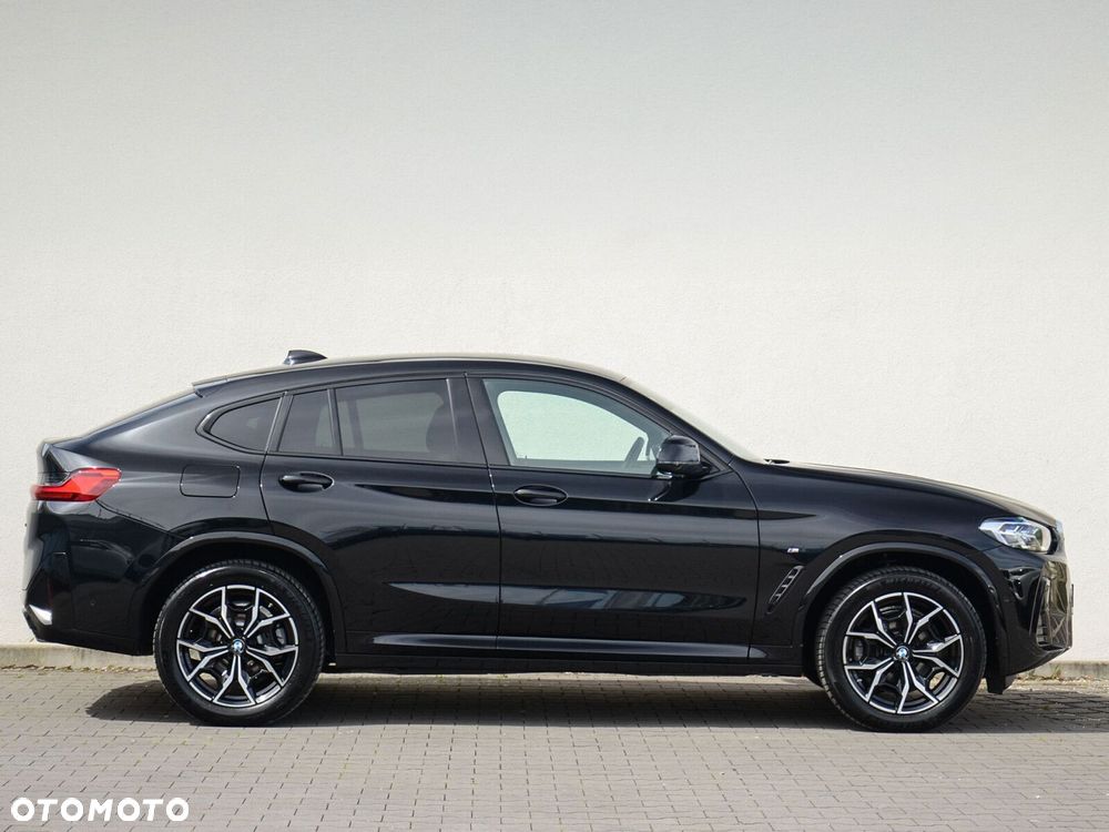 BMW X4 - 11