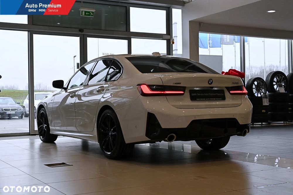 BMW Seria 3 320i xDrive - 19