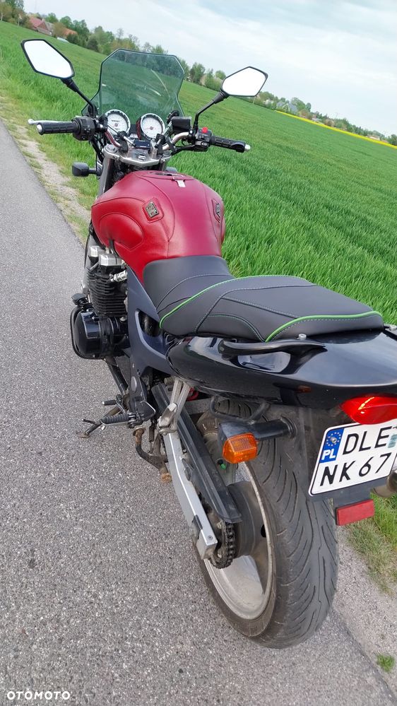 Kawasaki ZR - 4