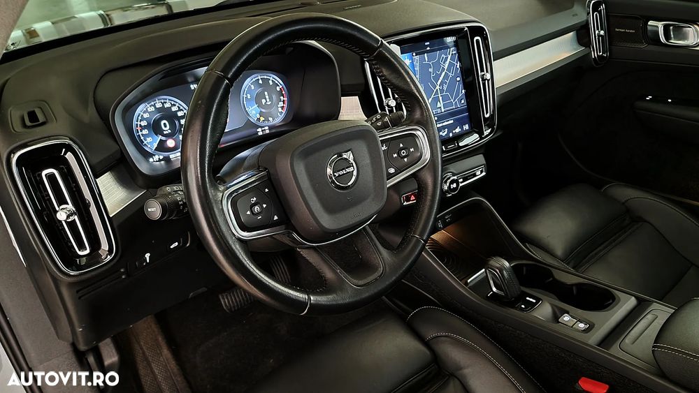 Volvo XC 40 T5 AWD Geartronic Inscription - 26