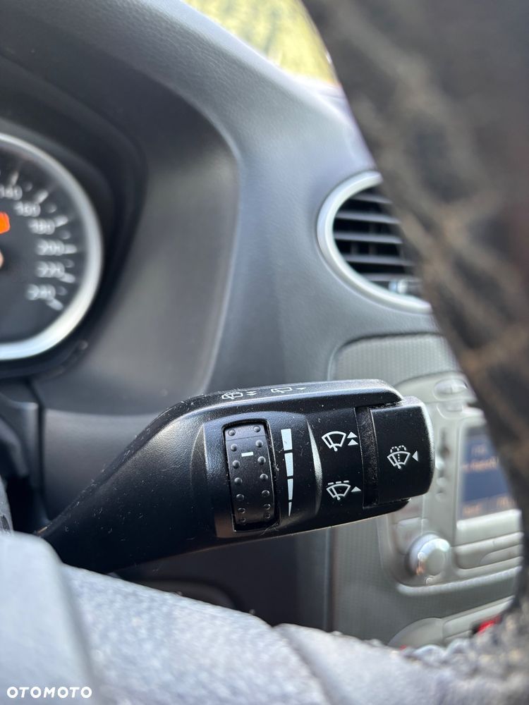 Ford Focus 1.6 Titanium - 14