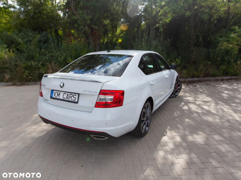 Skoda Octavia 2.0 TDI RS - 12