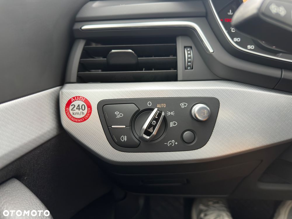 Audi A4 Avant 2.0 TFSI ultra S tronic sport - 24