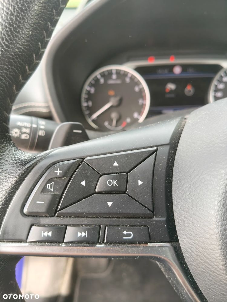 Nissan Juke 1.0 DIG-T N-Connecta DCT - 17