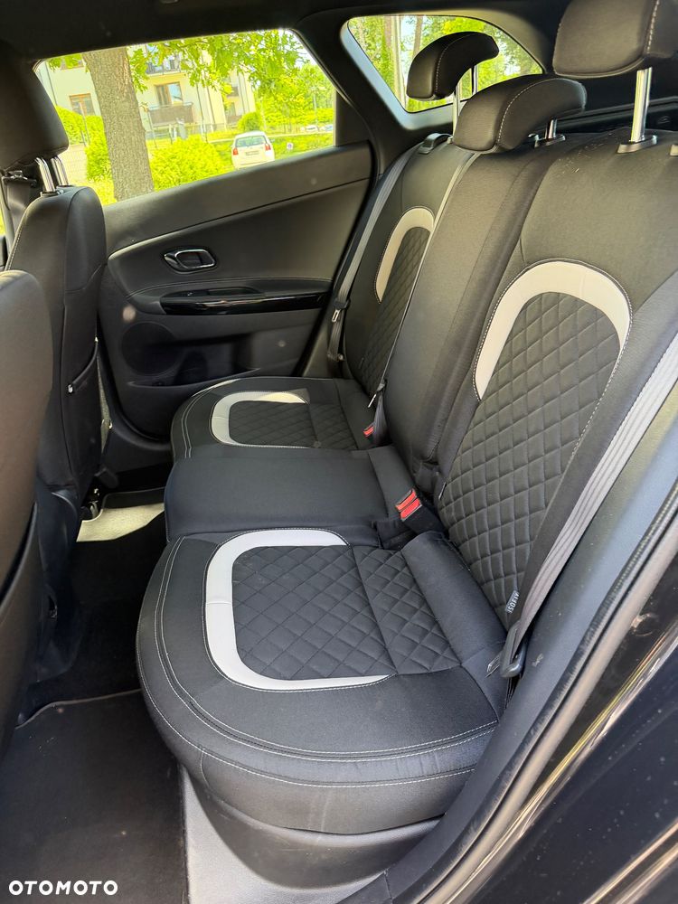 Kia Ceed 1.6 CRDi GT Line - 22