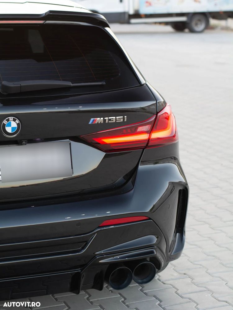 BMW M1 M135i xDrive - 5