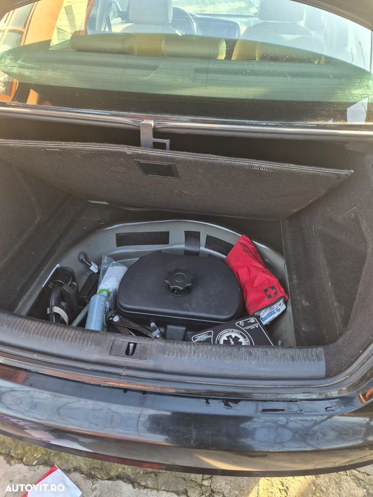 Audi A4 2.0 TDI Multitronic - 8