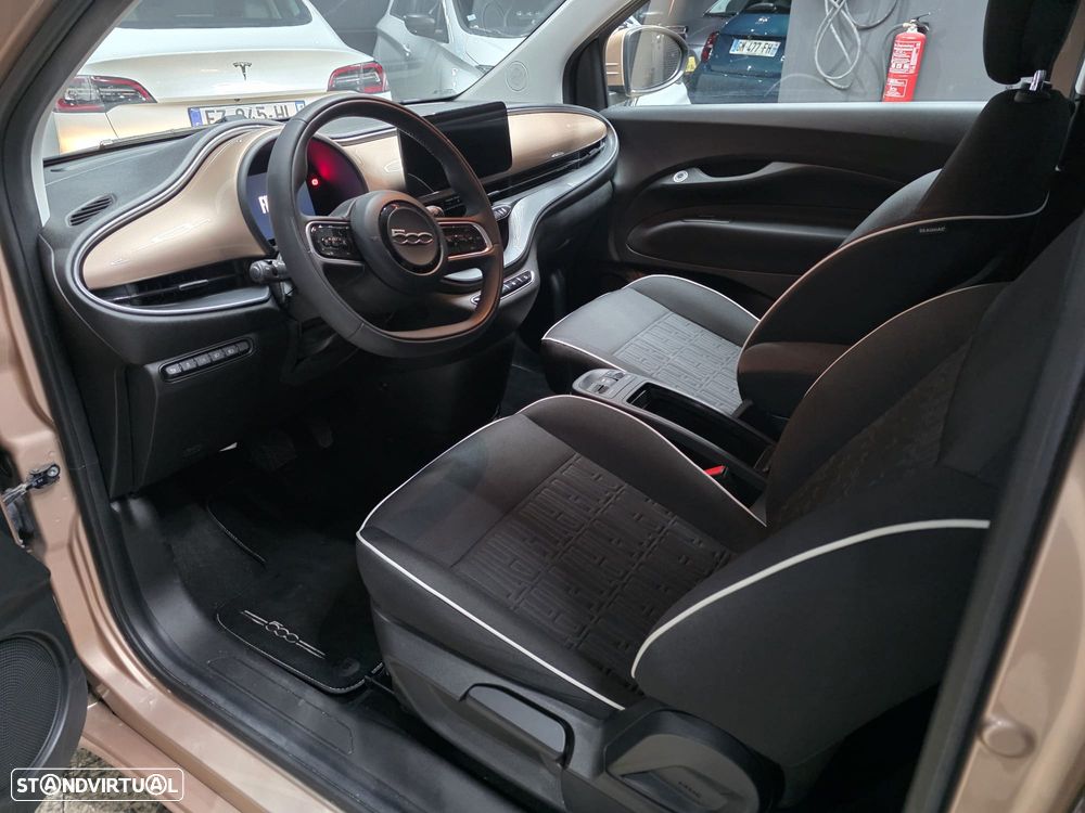Fiat 500e 3 + 1 23.65 kWh - 15