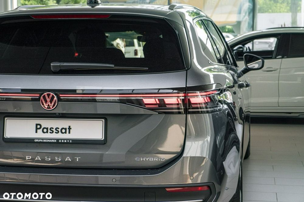 Volkswagen Passat - 7