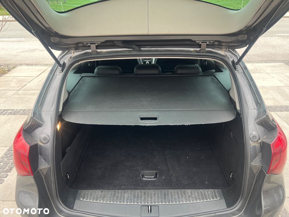 Opel Astra 1.4 T Enjoy S&S - 27