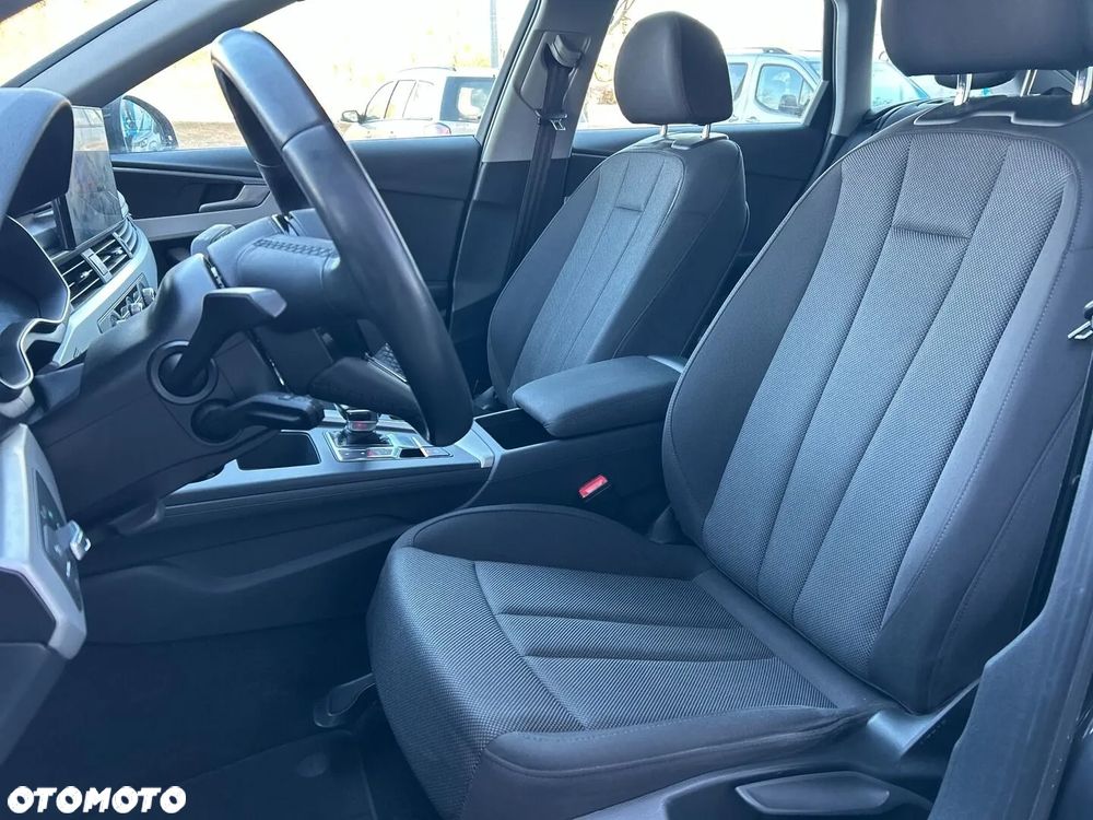 Audi A4 Avant - 10