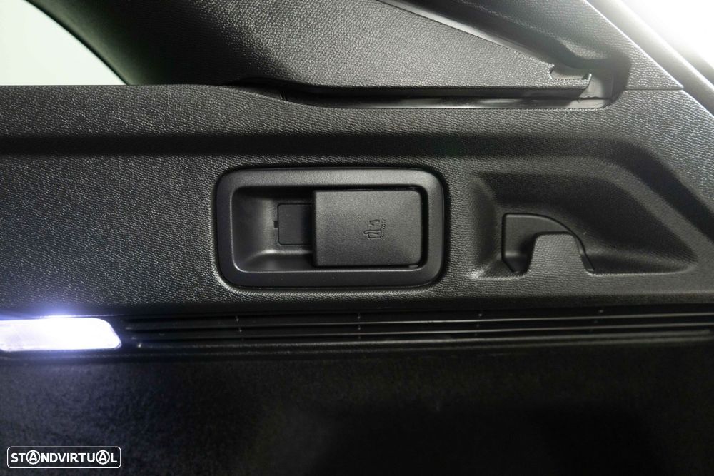 Peugeot 508 SW 1.6 Hybrid Allure e-EAT8 - 14