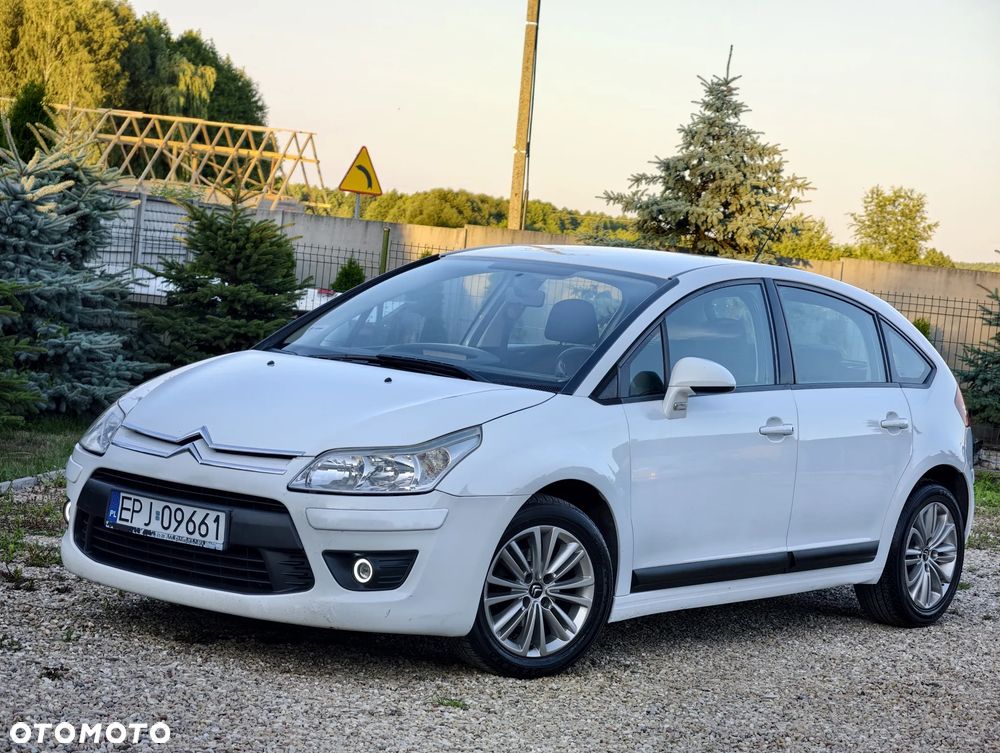 Citroën C4 1.4 16V My Way - 25