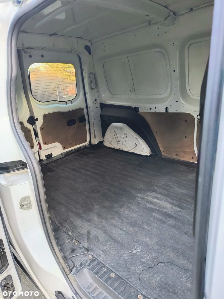 Renault Kangoo - 8