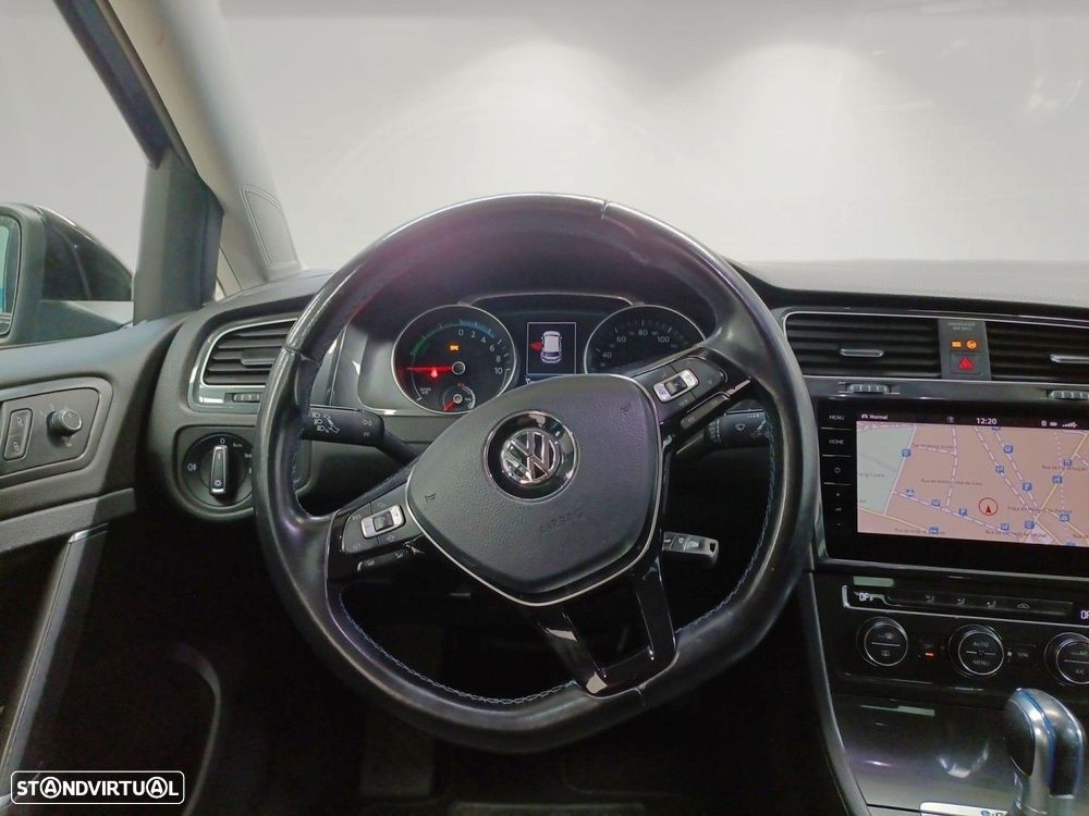 VW e-Golf AC/DC - 8
