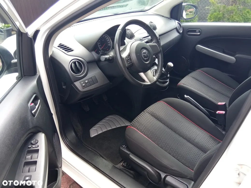 Mazda 2 1.3 Comfort - 9