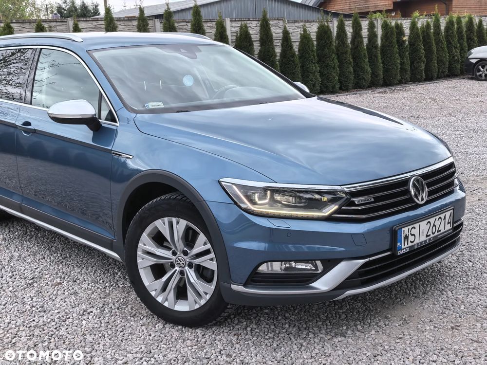 Volkswagen Passat Alltrack 2.0 TDI SCR 4Mot DSG - 11