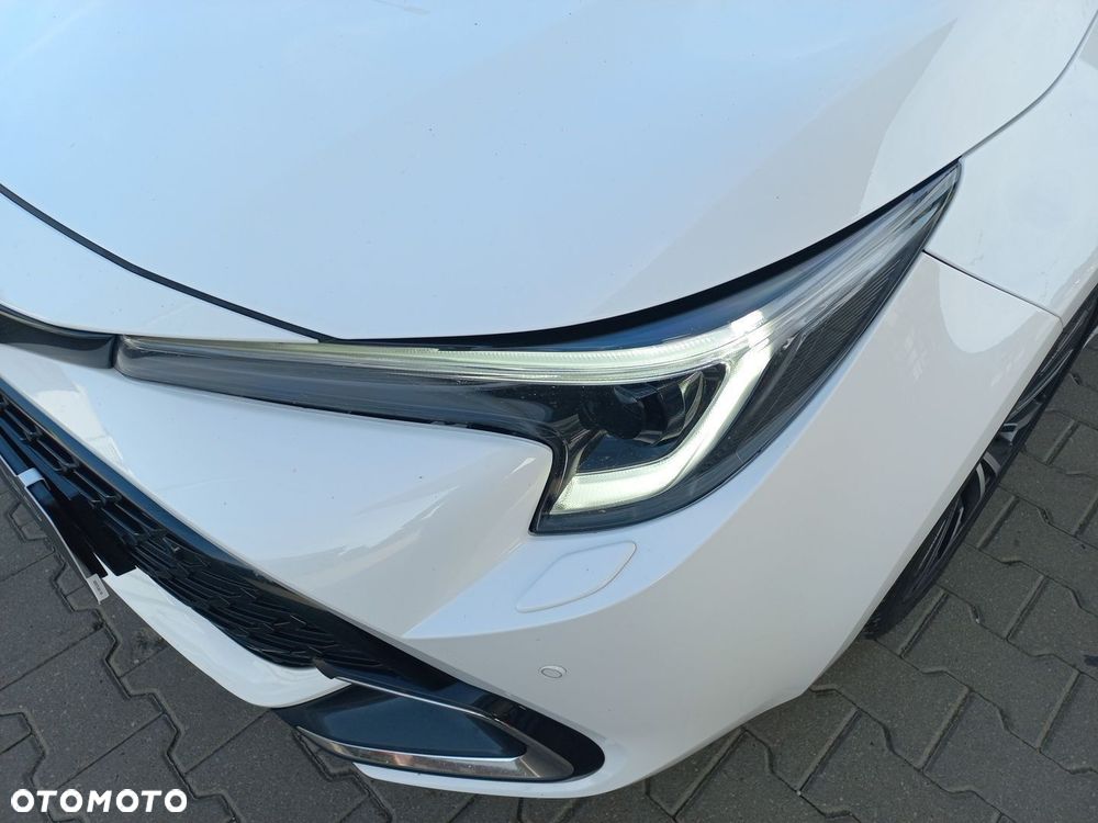 Toyota Corolla 1.8 Hybrid Style - 28