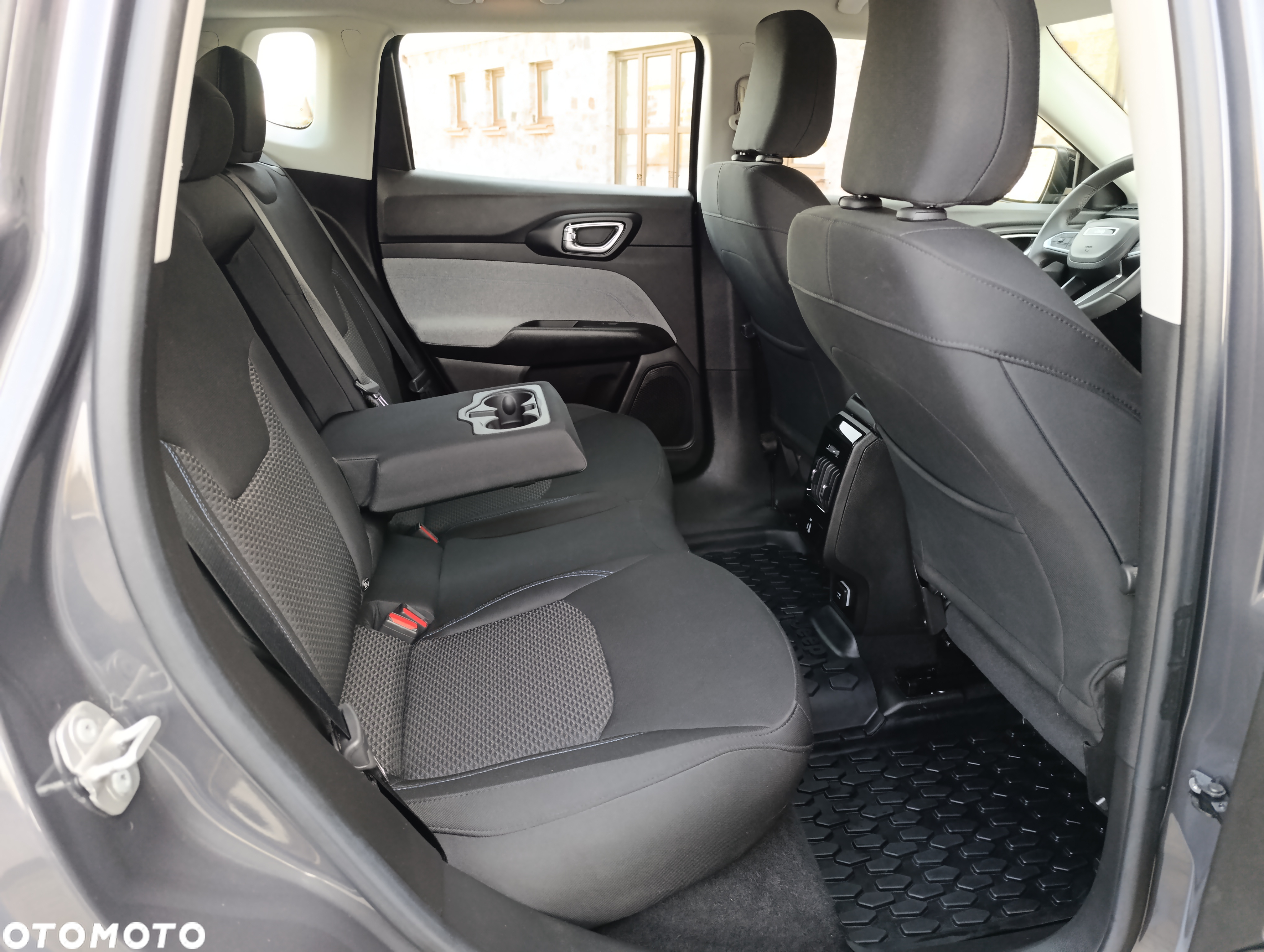Jeep Compass 1.3 TMair Longitude FWD S&S - 15