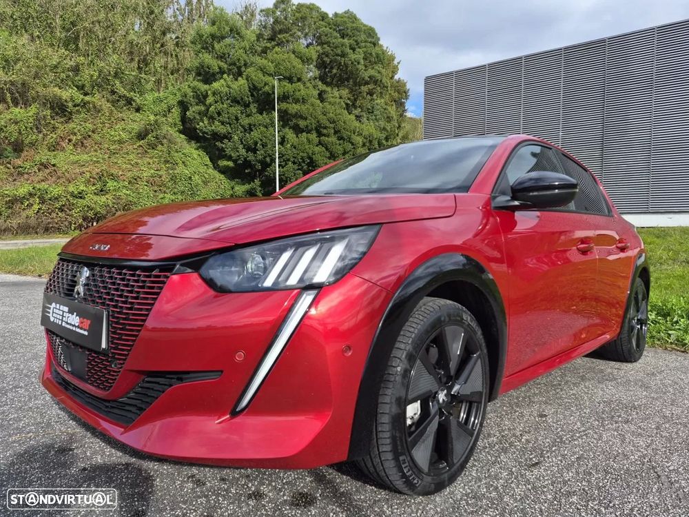 Peugeot e-208 50 kWh GT - 1