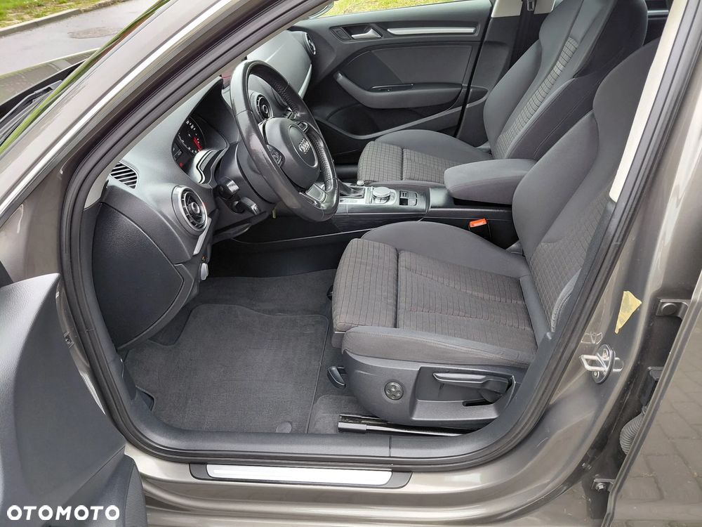 Audi A3 Sportback 1.4 TFSI S tronic Attraction - 21