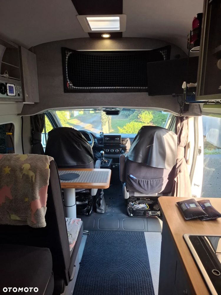 Renault Trafic - 11