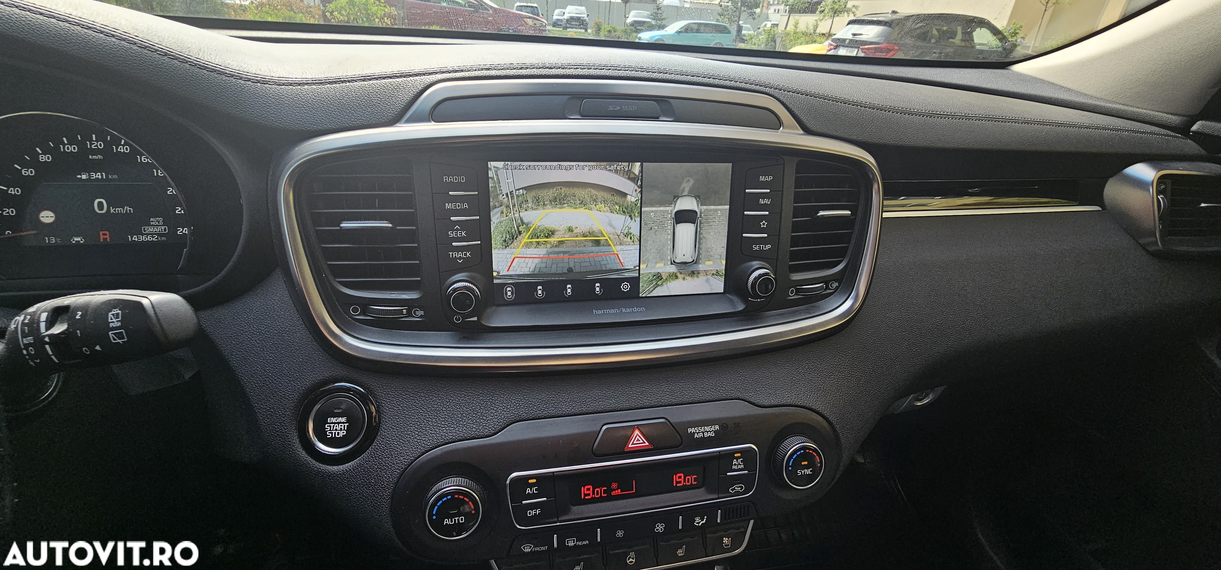 Kia Sorento - 24