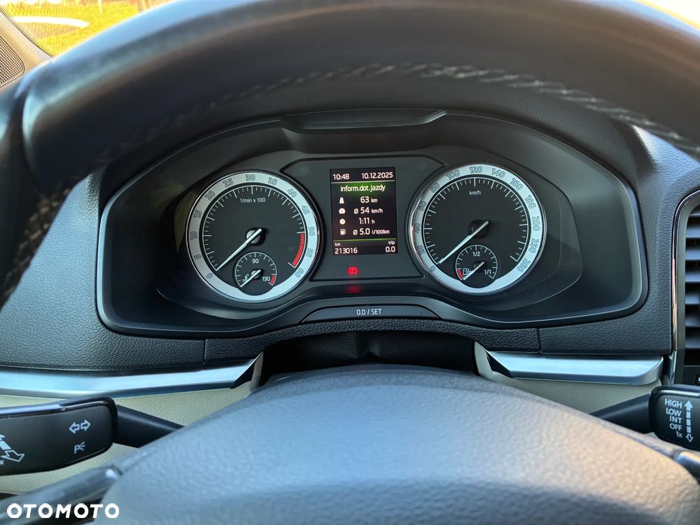 Skoda Karoq 1.6 TDI 4x2 Ambition DSG - 6