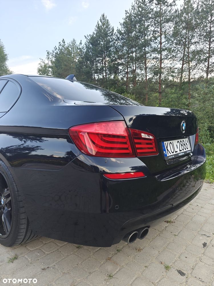 BMW Seria 5 525d - 11