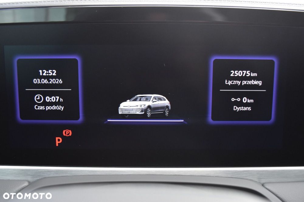 Volkswagen Passat Variant 2.0 TDI SCR Elegance DSG - 12