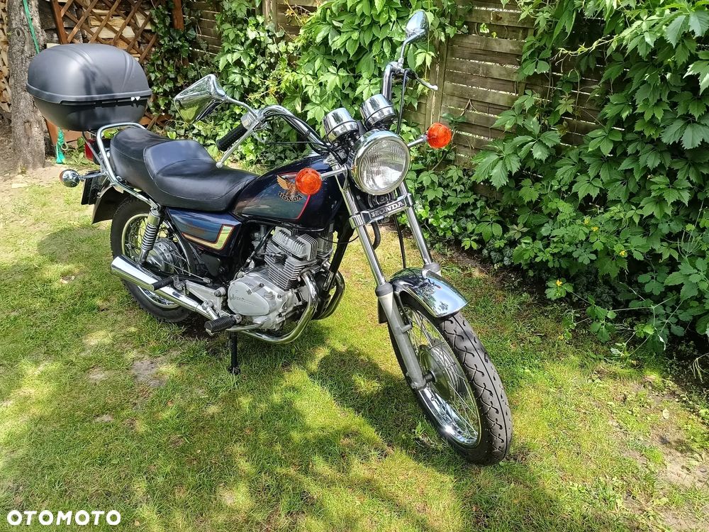 Honda CM - 4