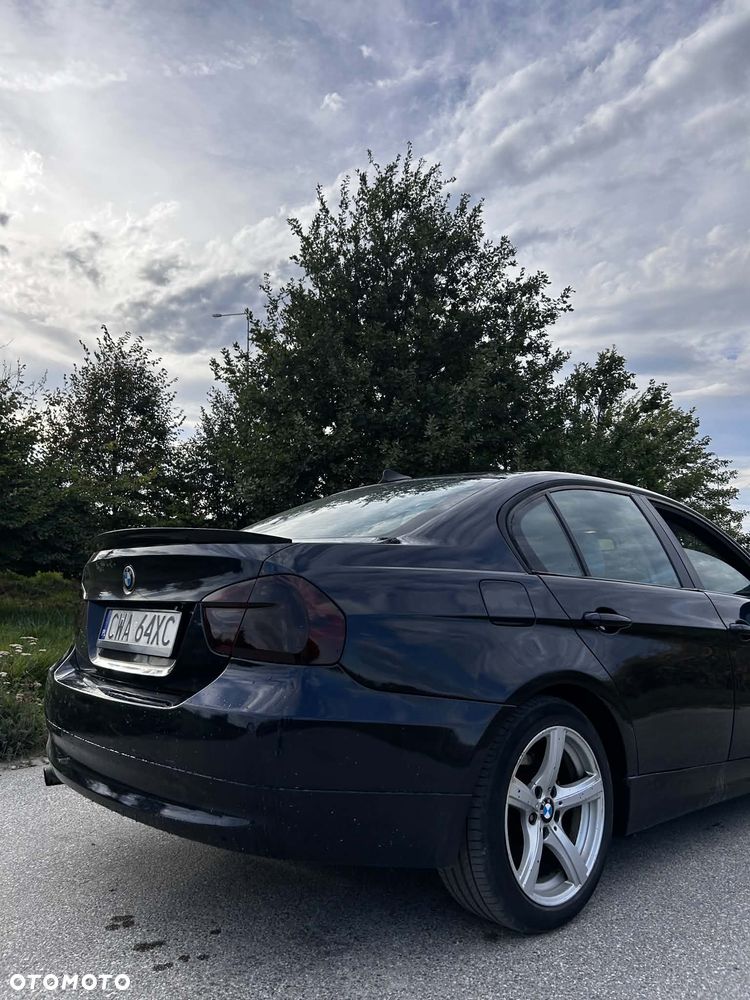 BMW Seria 3 320d - 5