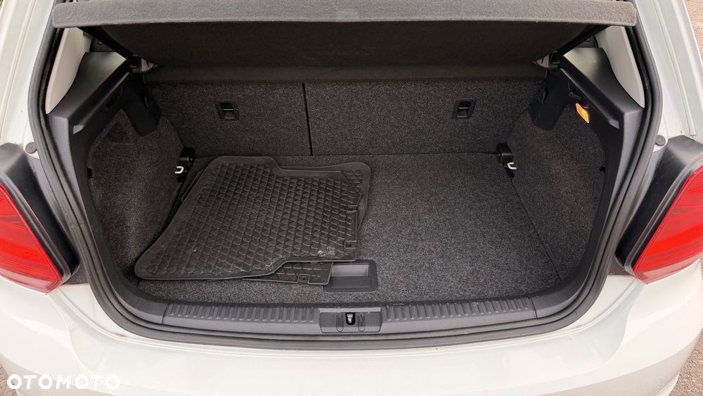 Volkswagen Polo - 29