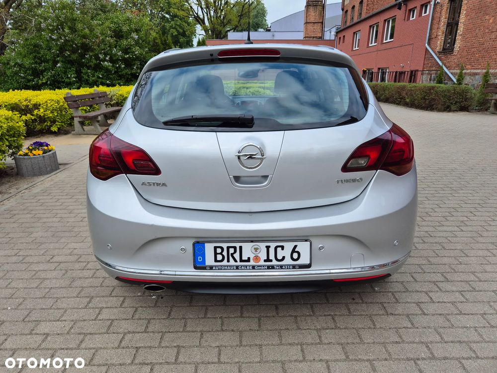 Opel Astra 1.4 Turbo - 15