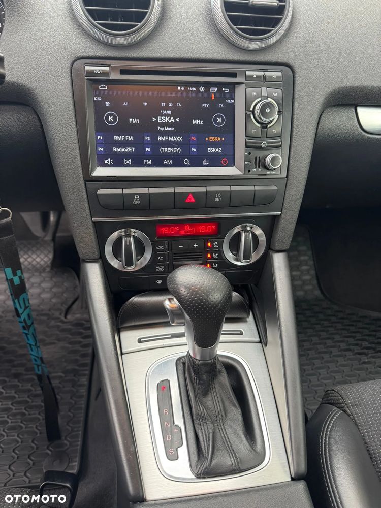 Audi A3 Sportback 2.0 TDI DPF Ambition S tronic - 15