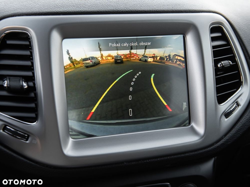 Jeep Compass 1.4 MultiAir Longitude - 24