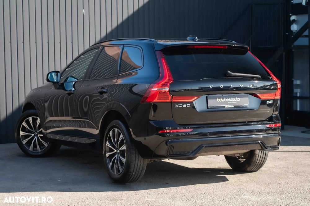 Volvo XC 60 B4 D AWD Plus Dark - 27