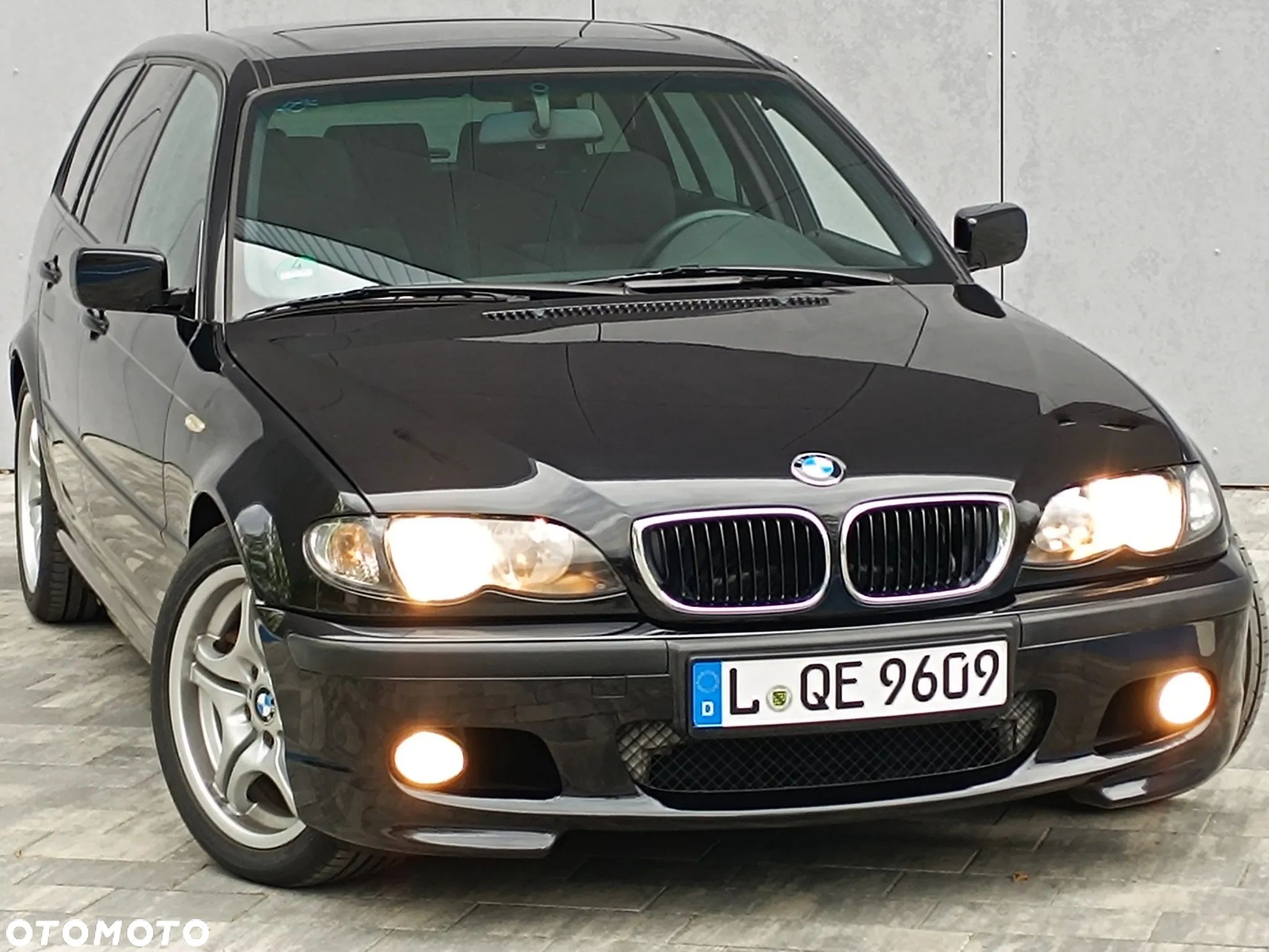 BMW Seria 3 - 1