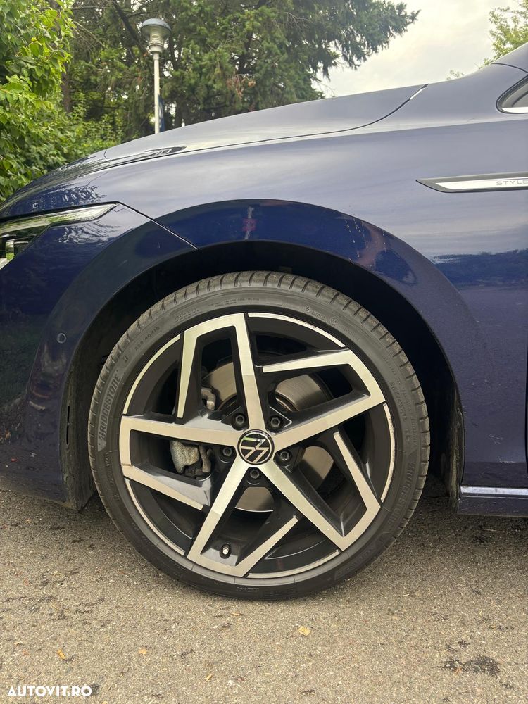 VOLKSWAGEN Golf 2020 — imagine 20