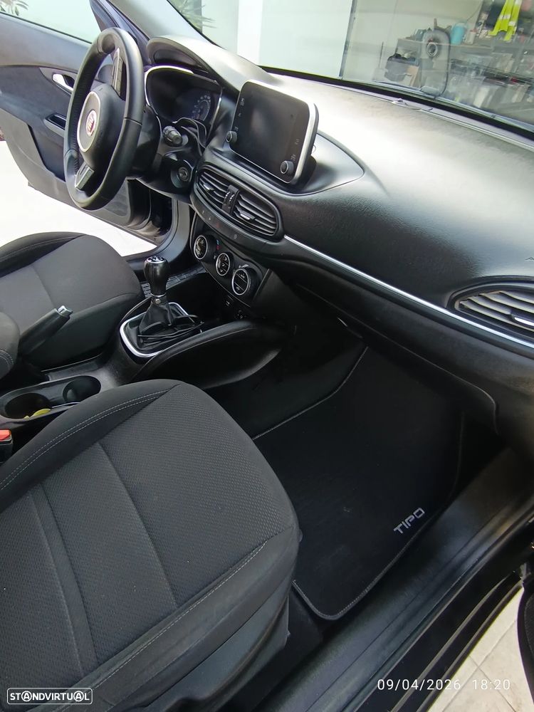Fiat Tipo 1.3 M-Jet Lounge Tech J17 - 15