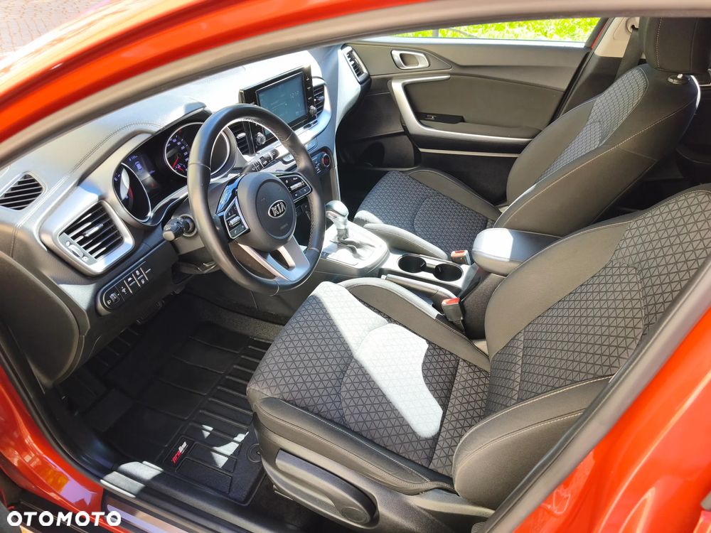 Kia XCeed 1.4 T-GDI L DCT - 10