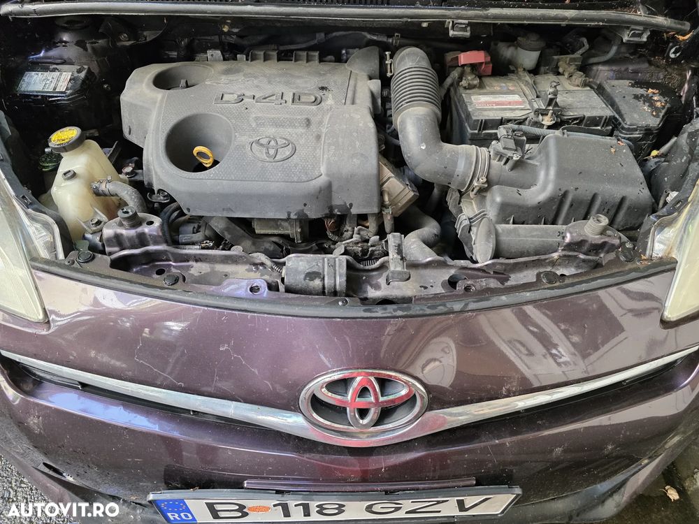 Toyota Verso - 3
