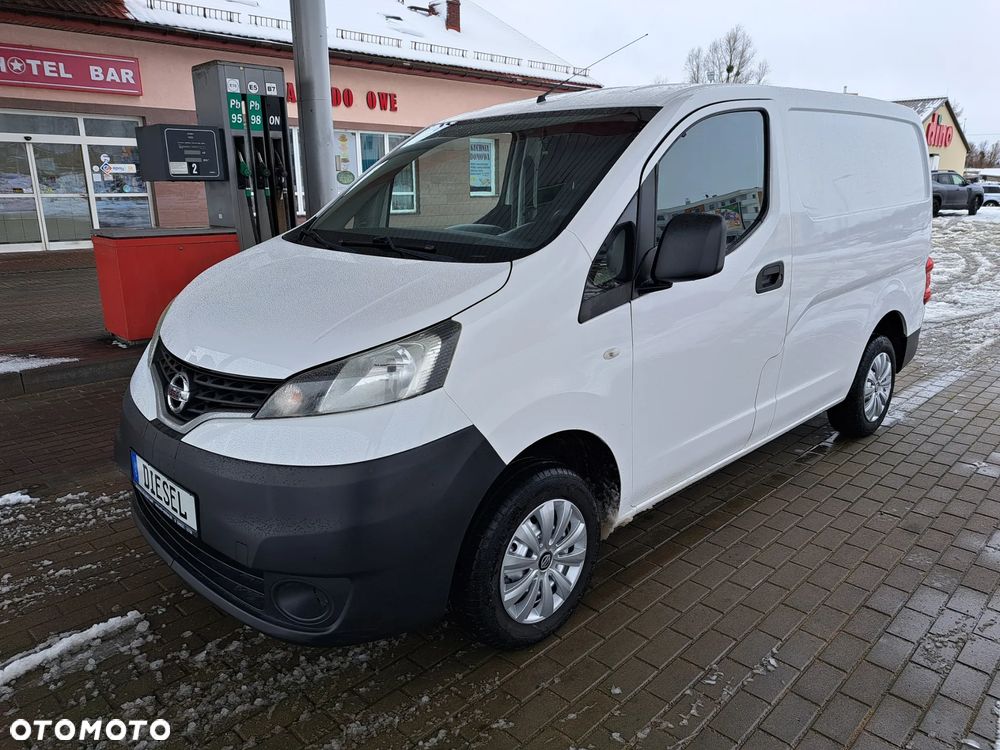 Nissan NV200 - 1
