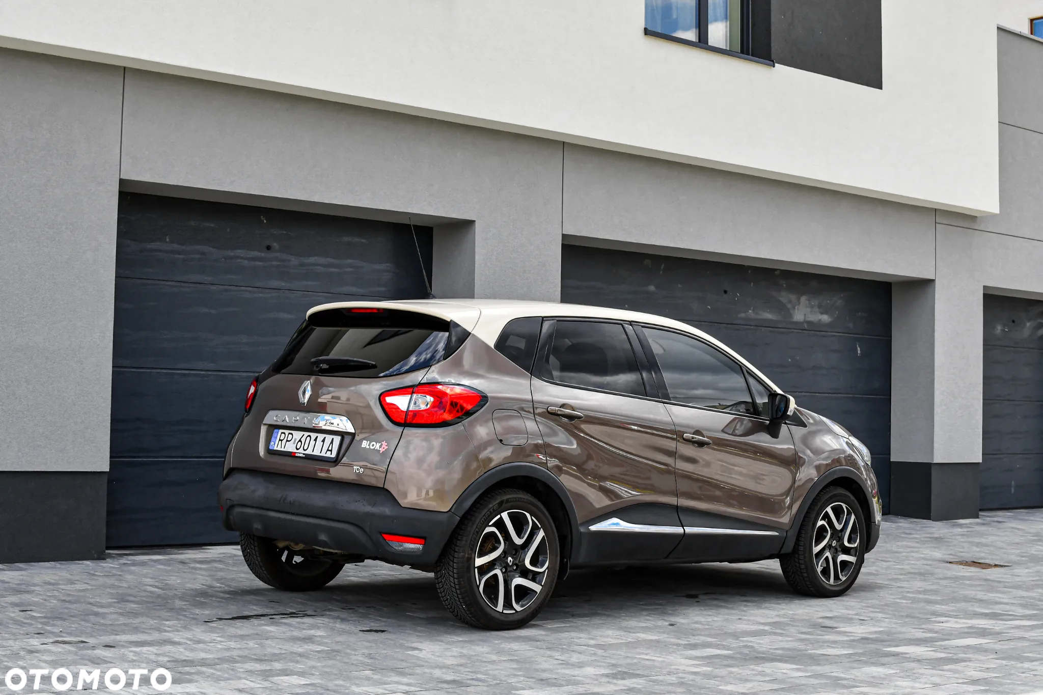 Renault Captur 1.2 TCe Intens EDC - 2
