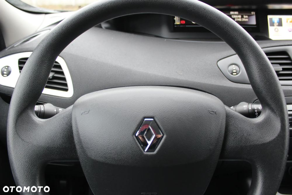 Renault Scenic 1.6 16V 110 Dynamique - 16