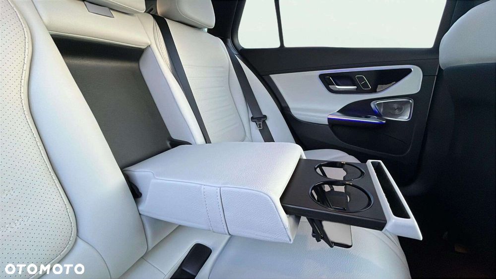 Mercedes-Benz Klasa C - 16