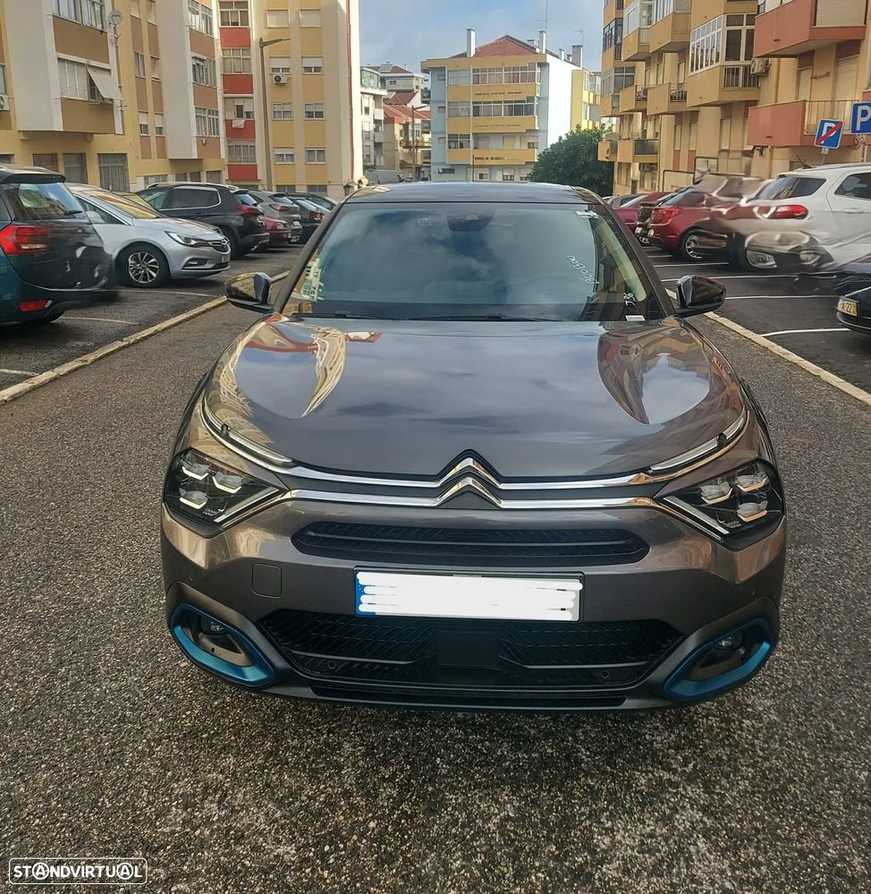 Citroën e-C4 Shine - 1