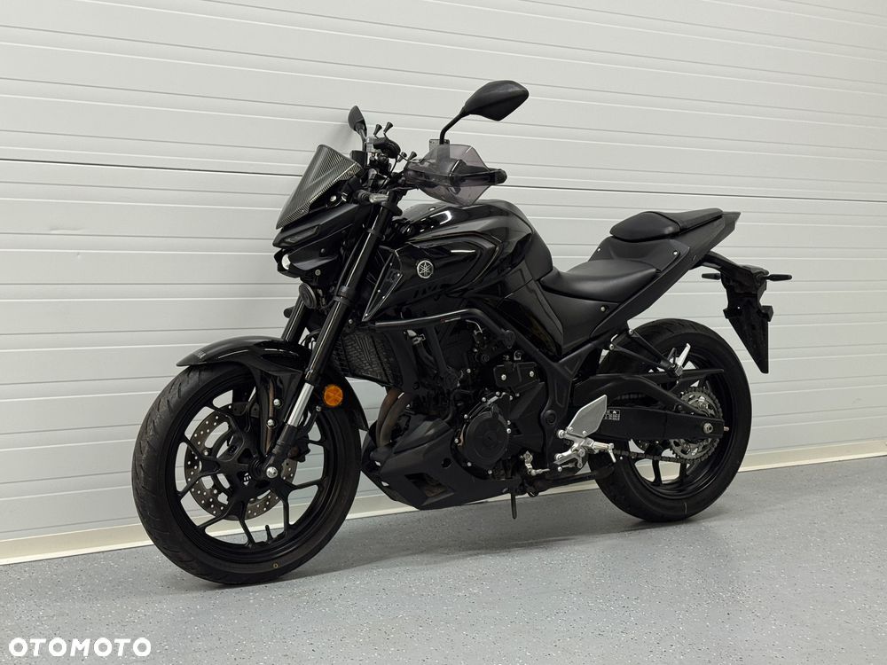 Yamaha MT - 11