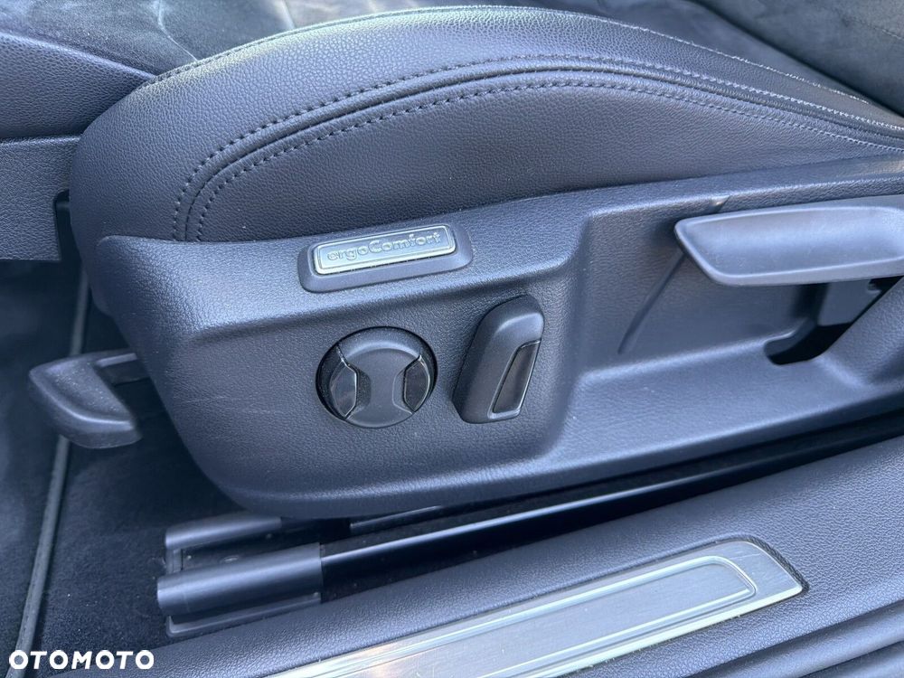 Volkswagen Passat 1.5 TSI EVO Highline DSG - 21